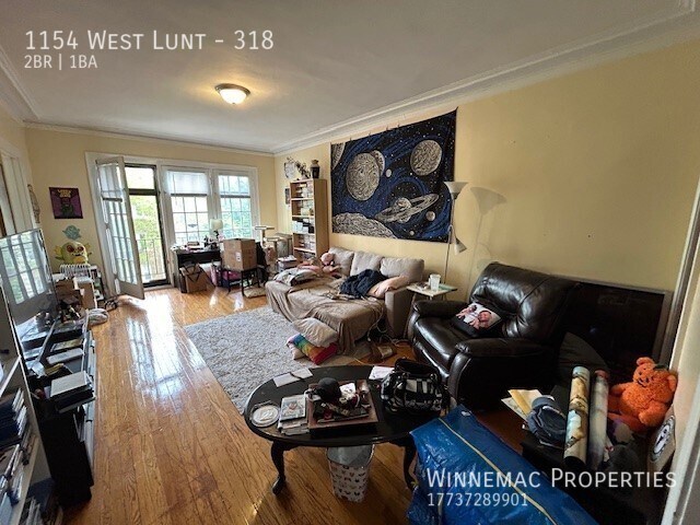 Building Photo - 1154 West Lunt-318