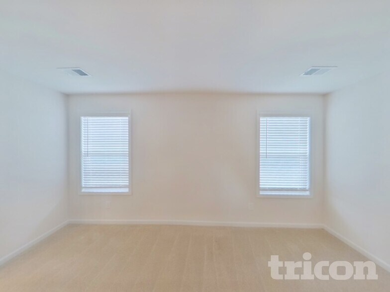 Building Photo - 222 Savannah Wood Rd