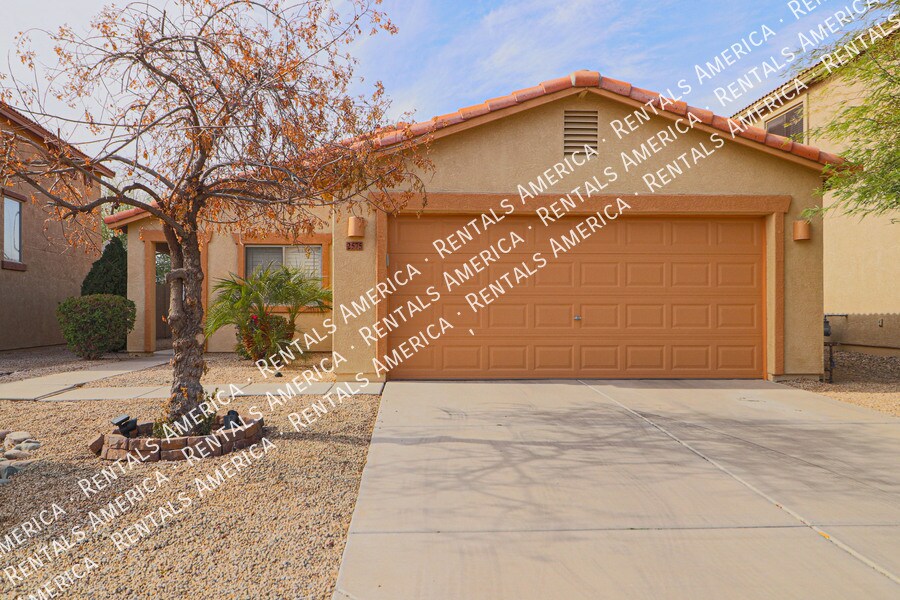 Building Photo - 2575 N Lupita Pl