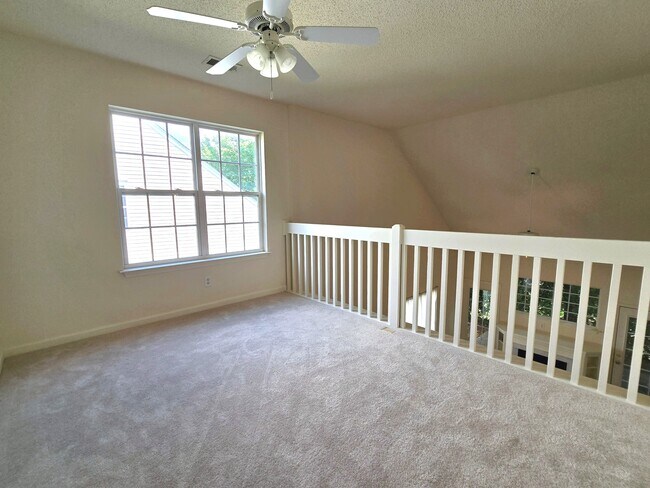 Building Photo - 5641 Fellowship Dr