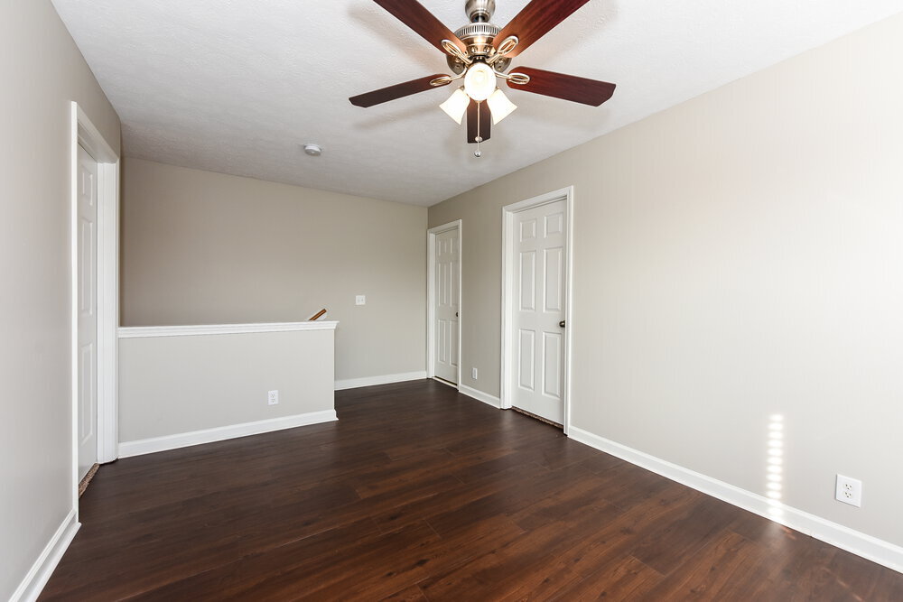 Building Photo - 2900 Summer Hollow Ct