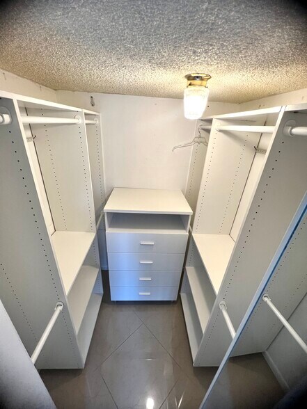 Building Photo - 7610 Stirling Rd