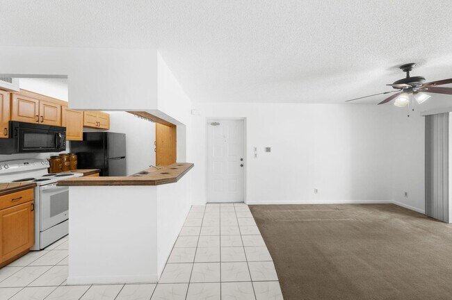Building Photo - 2506 SE Anchorage Cove