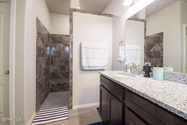 Building Photo - 7416 Eagle Vista Dr