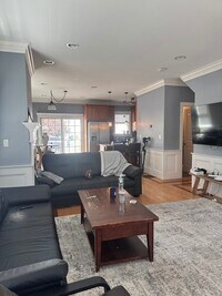 Building Photo - 859 Adams St