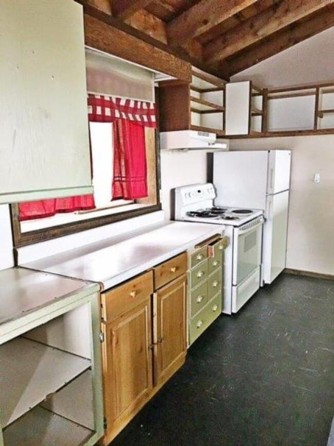 Building Photo - 307 High St