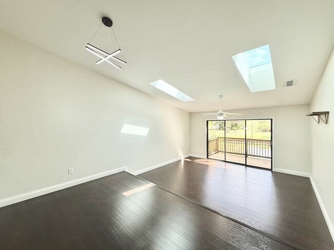 Building Photo - 6388 93rd Terrace N