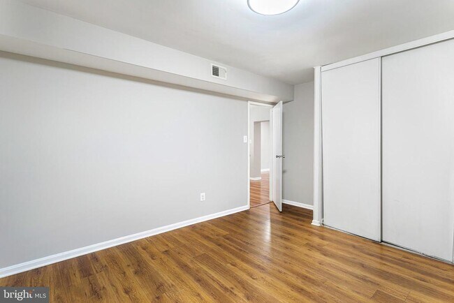 Building Photo - 6155 Edsall Rd