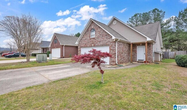 Building Photo - 5270 Cottage Ln