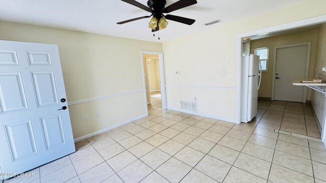 Building Photo - 4 Cypress Cir