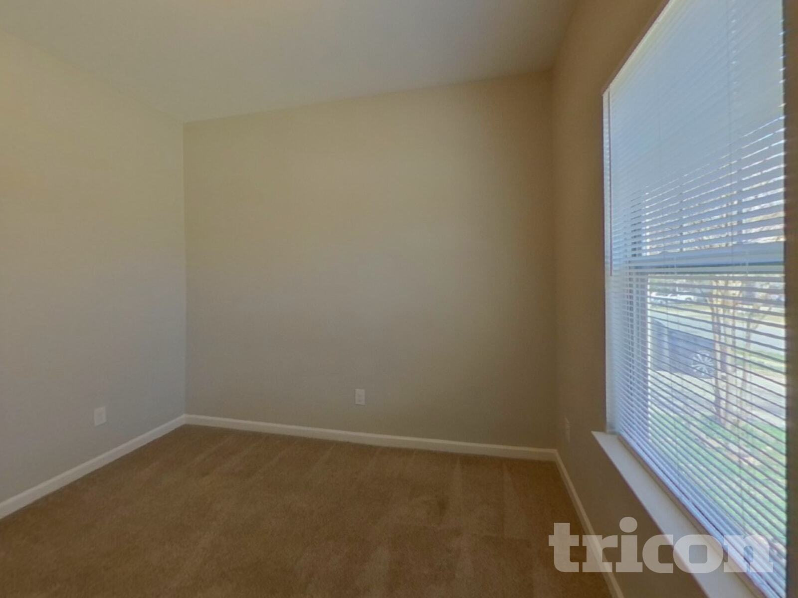 Building Photo - 703 Rook Rd