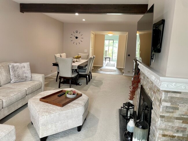 Building Photo - 1721 Northfield Sq