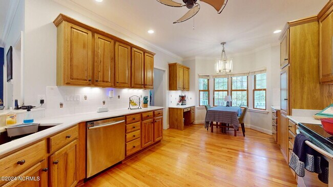 Building Photo - 506 Royal Tern Dr
