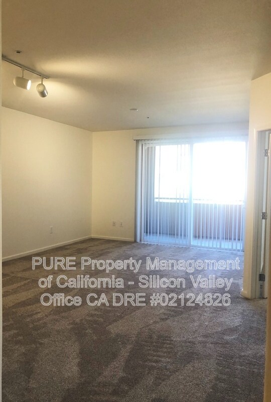 Building Photo - 1310 Saddle Rack St