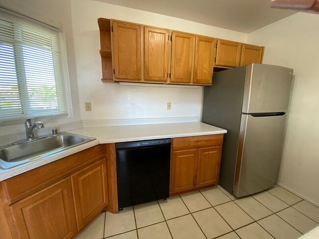 Building Photo - 98-943 Moanalua Rd 1503