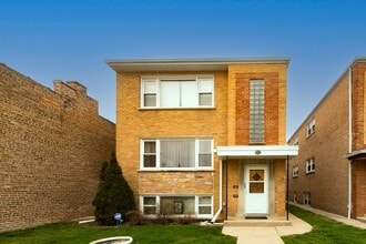 Building Photo - Elston