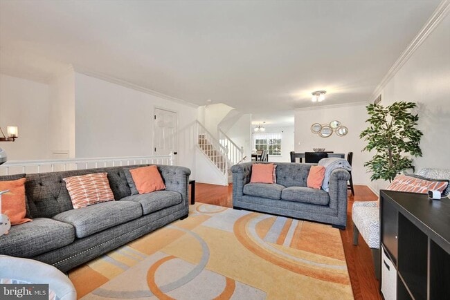 Building Photo - 106 Brookside Dr