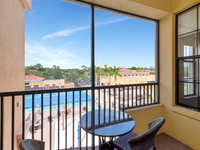 Building Photo - 13941 Clubhouse Dr