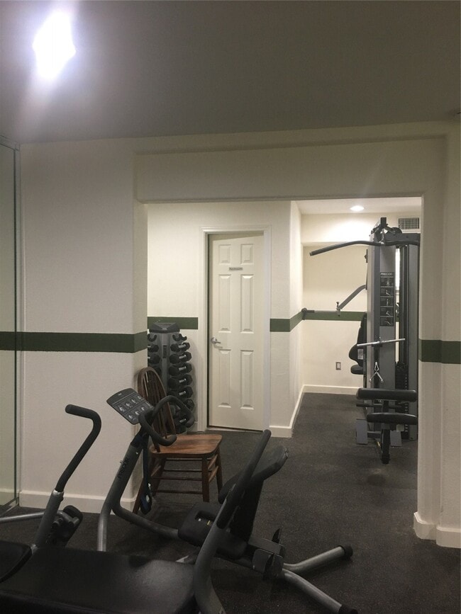 Building Photo - 1449 Heights Blvd