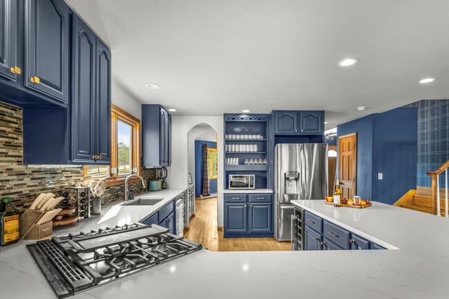 Building Photo - 7208 Secrest Ct