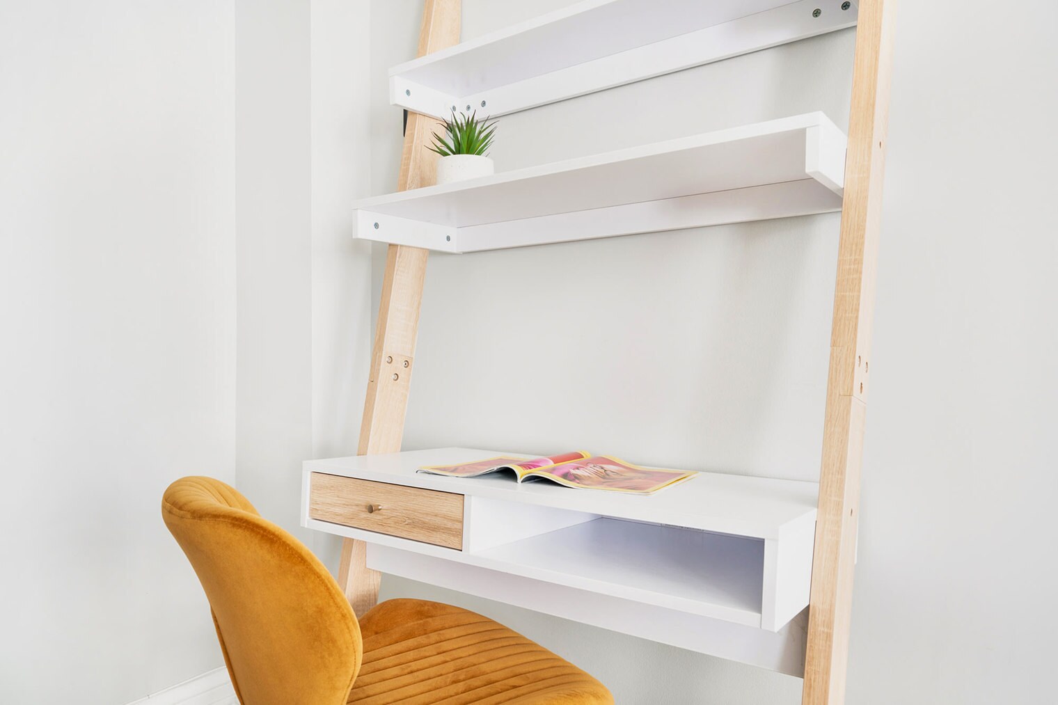 Building Photo - 240 W 73rd St