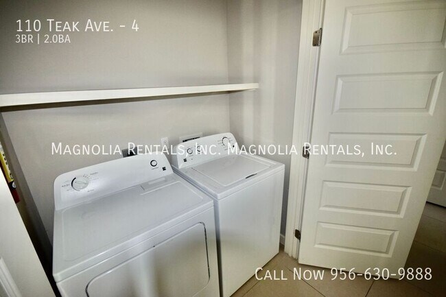 Building Photo - 110 Teak Dr