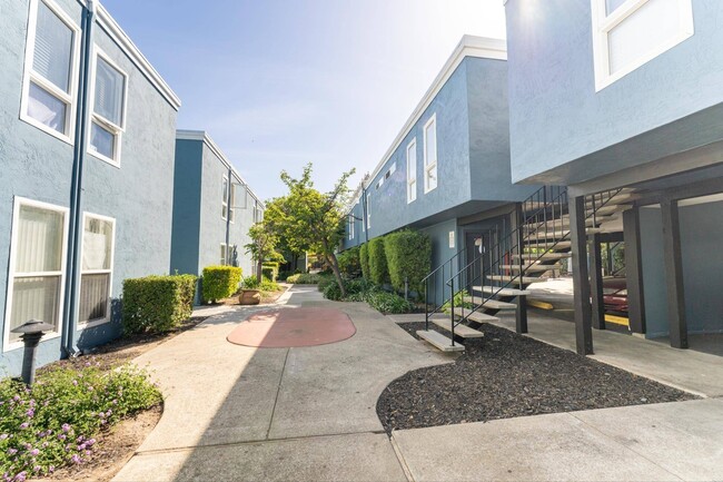 Exterior - Californian Villas