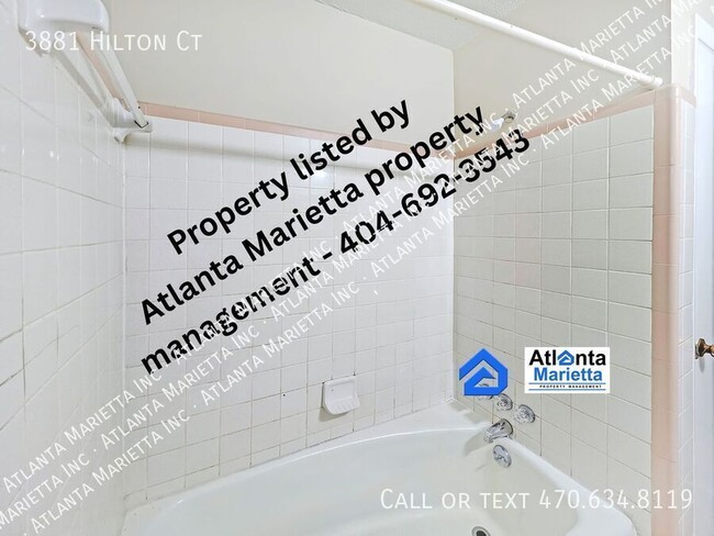Building Photo - 3881 Hilton Ct