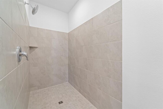 Building Photo - 22140 Juniper Crossing Dr