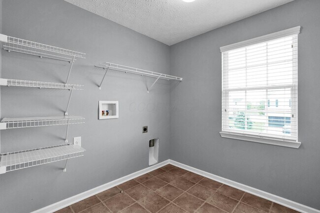Building Photo - 5719 Cruiser Ave