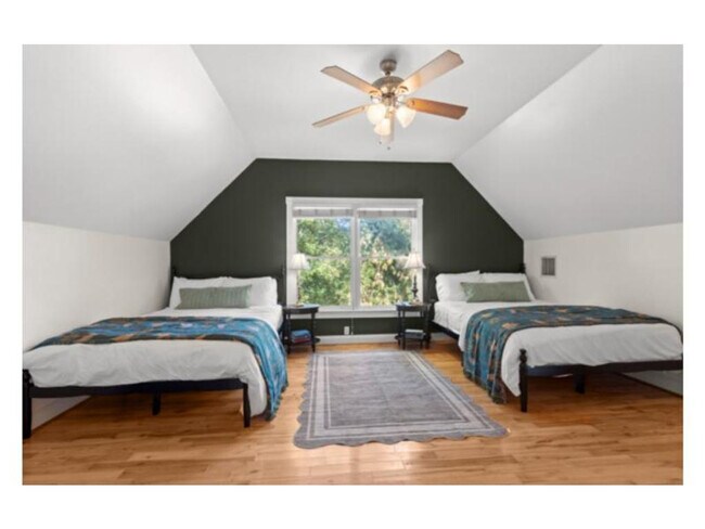 Building Photo - 120 Kendene St