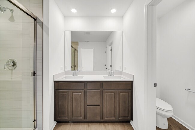 Building Photo - 25718 W Yorkshire Dr