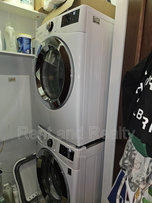 Building Photo - 111 N 12th St