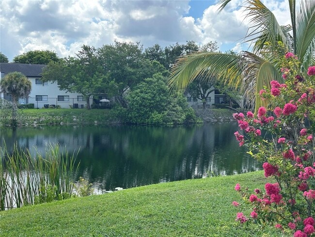 Primary Photo - 15635 SW 74th Cir Dr