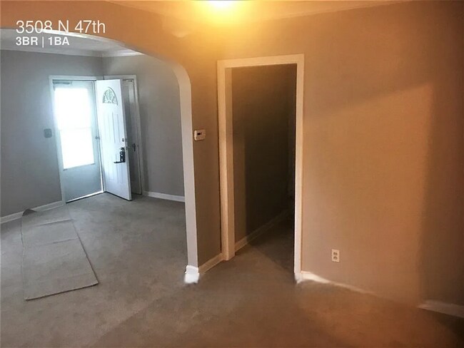 Building Photo - 3508 N 47th Ave