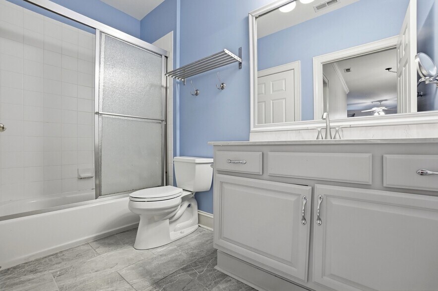 Building Photo - 1117 Park West Dr