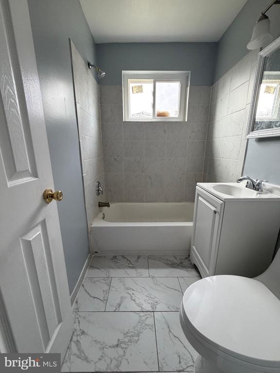 Building Photo - 924 7th St