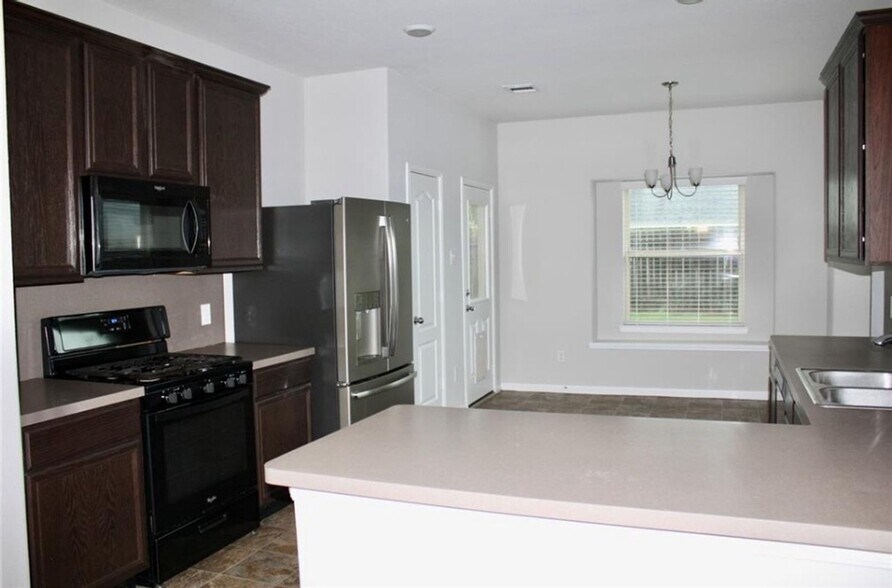 Building Photo - 5107 Misty Ln