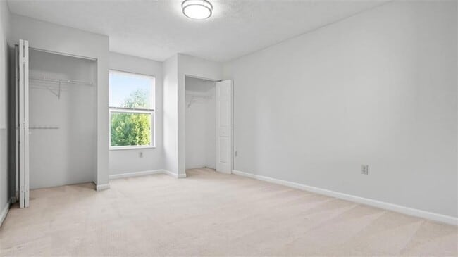 Building Photo - 602 Cassandra Dr