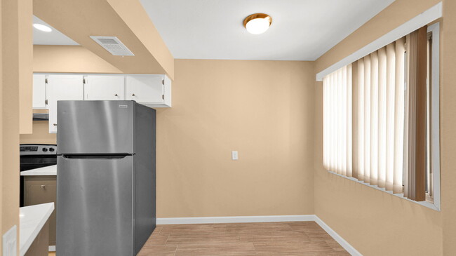 Building Photo - 19445 N Star Ridge Dr