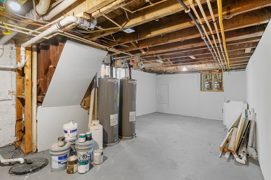 Building Photo - 2268 Druid Park Dr