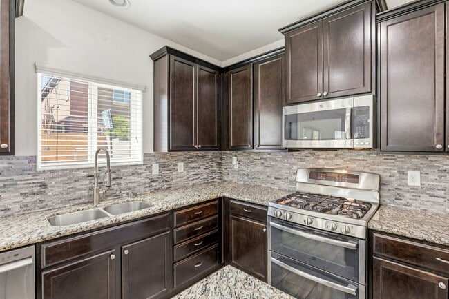 Building Photo - 8123 Mosaic Sunrise Ln