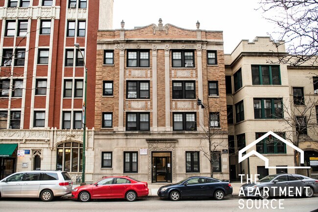 Building Photo - 511 W Belmont Ave