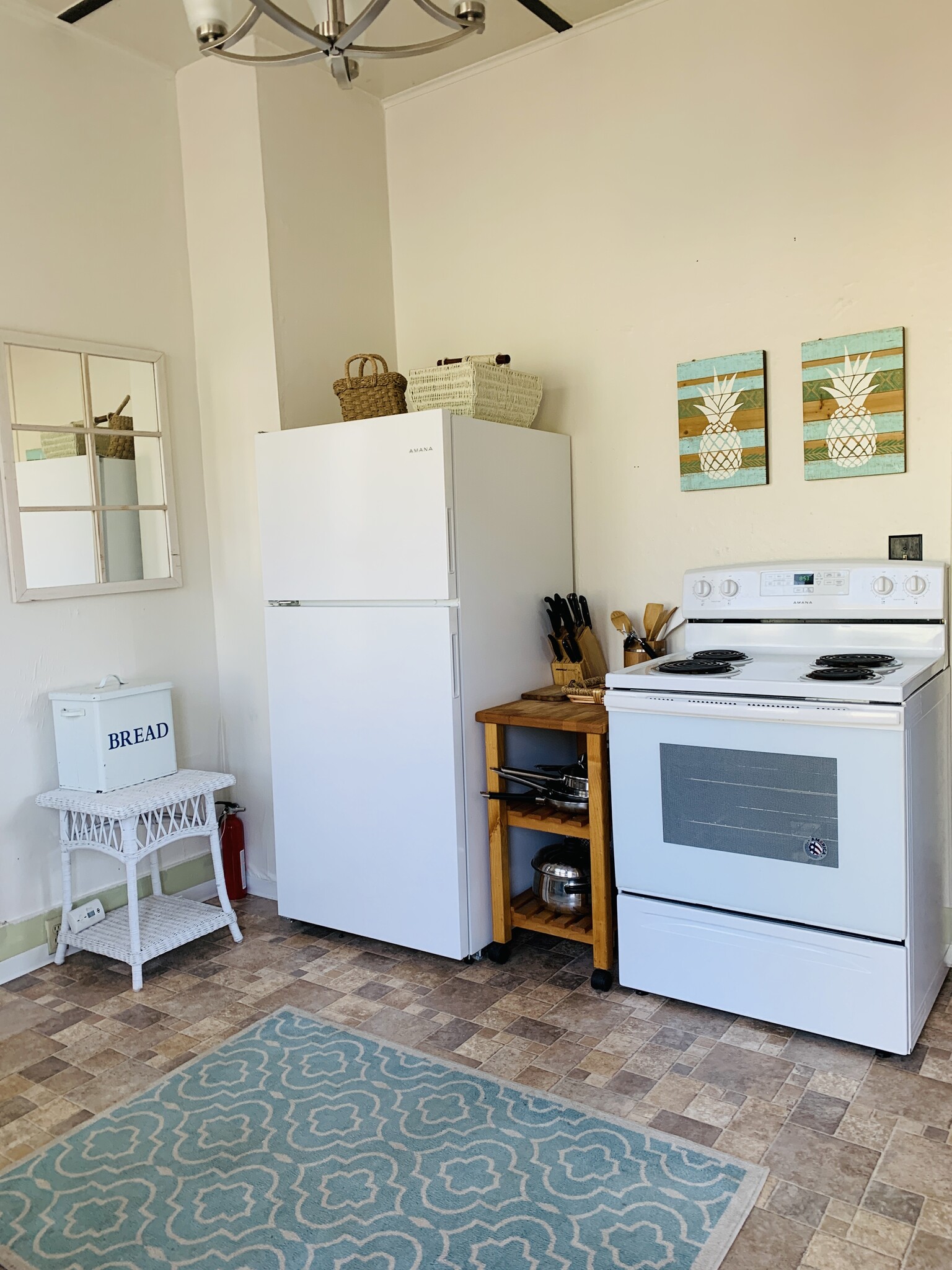 Building Photo - 905 Ferguson Ave