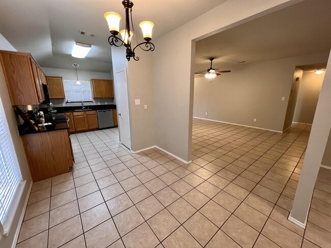 Building Photo - 2805 Yorkfield Ct