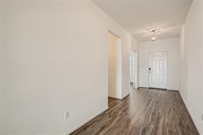 Building Photo - 700 Mallow Rd