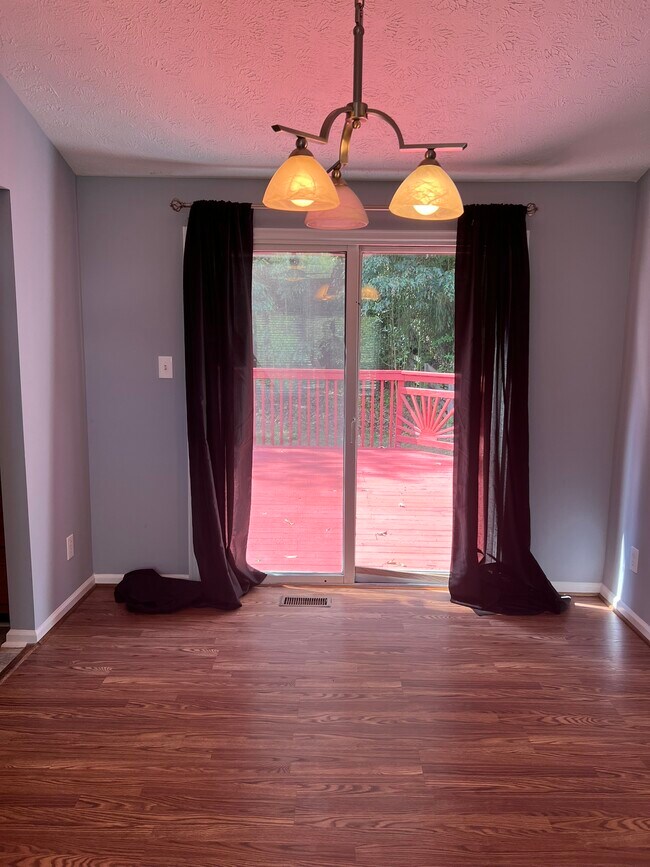 Building Photo - 13514 Steeplechase Dr