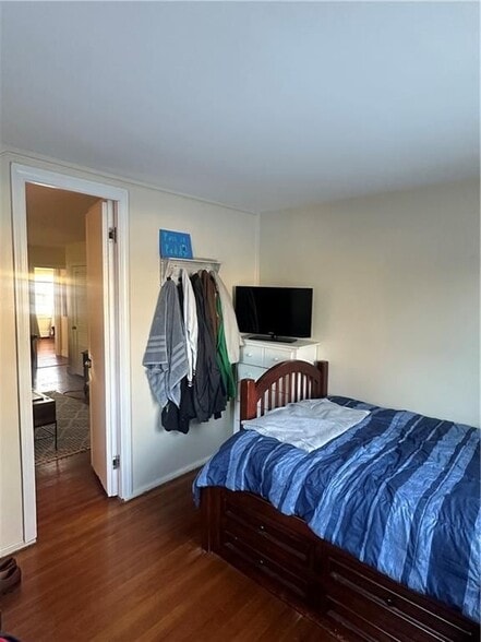 Building Photo - 20 Annandale Rd