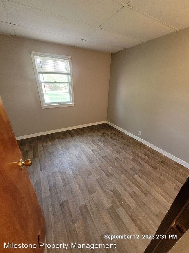 Building Photo - 3 br, 1 bath House - 1420 N Merriam