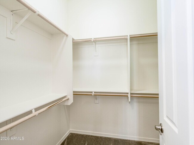 Building Photo - 11000 Cove Dr